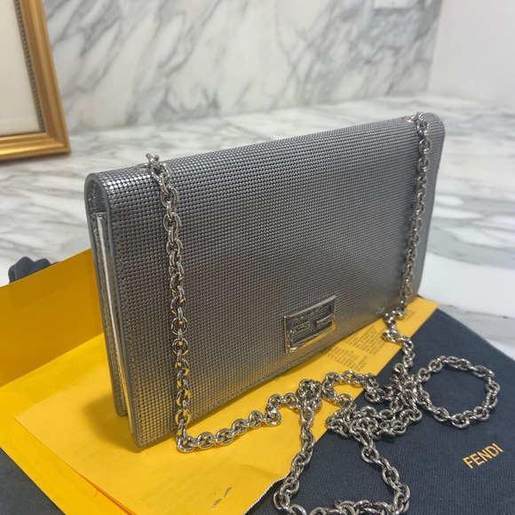 Fendi Wallet Clutch-OBO - Picture 9 of 12
